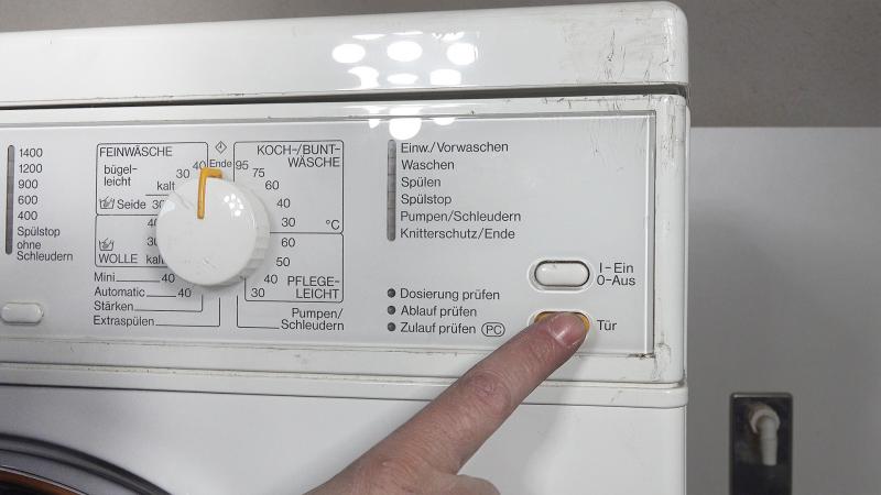 Türöffnen Taste bei einer Miele ohne Funktion