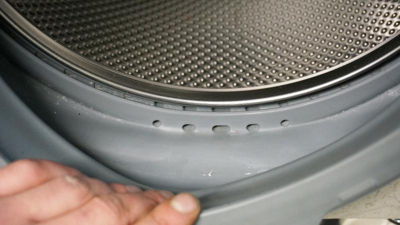 Abflusslöcher auf 6 Uhr