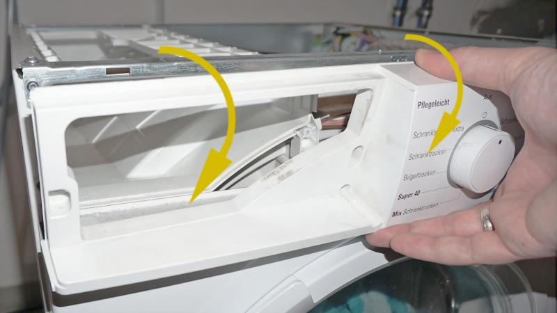 Bedienblende abnehmen