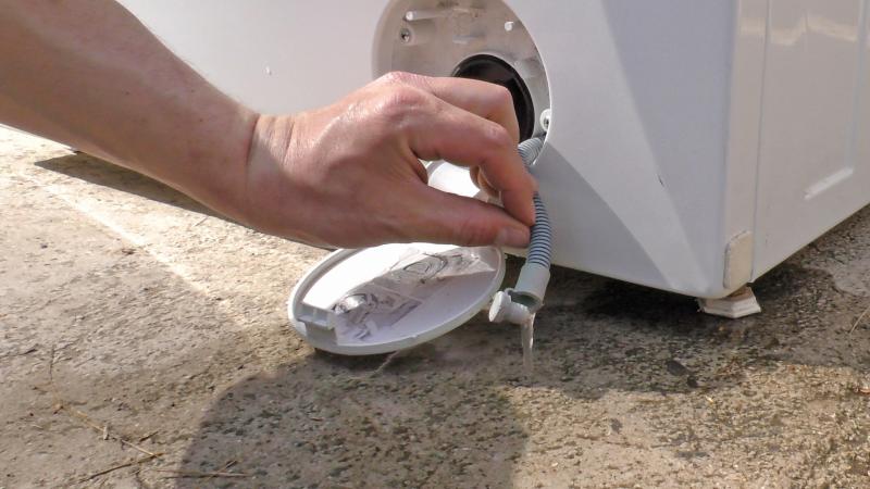 Restwasser ablassen Restwasser ablassen