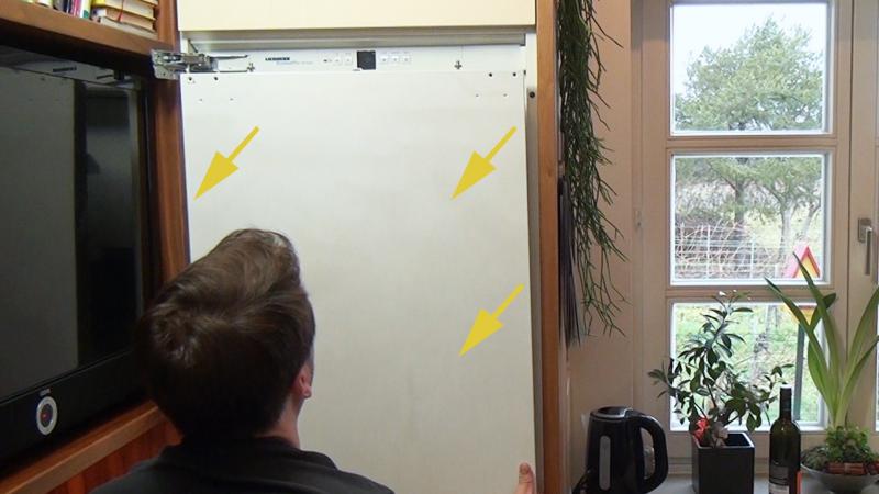 Kühlschranktür aushängen Kühlschranktür aushängen