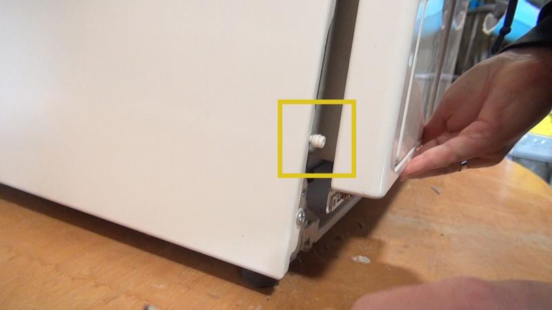 Front an der Unterseite vorziehen Front an der Unterseite vorziehen