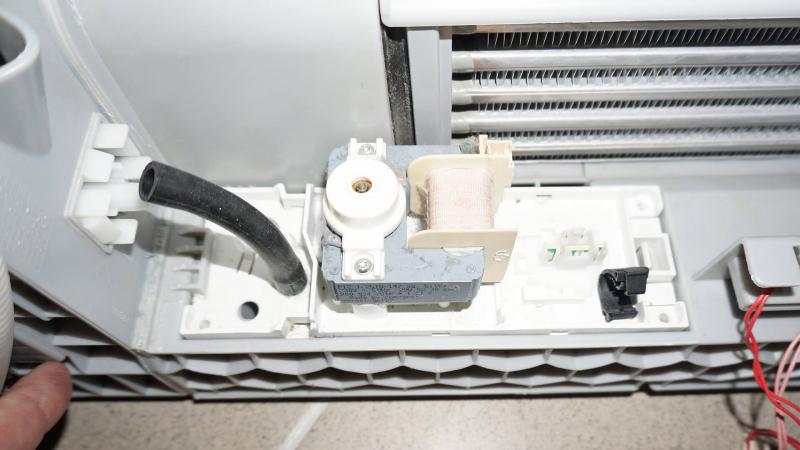 Kondensorpumpe abstecken