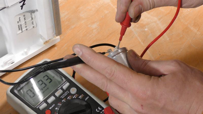 Neuer Motorkondensator im Vergleich Neuer Motorkondensator im Vergleich