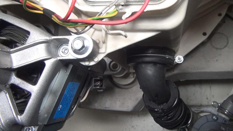 Ablaufkrümmer in einer Candy Ablaufkrümmer in einer Candy