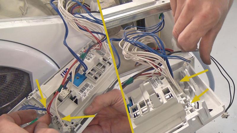 Kabelstecker an der linken und rechten Seite einstecken Kabelstecker an der linken und rechten Seite einstecken