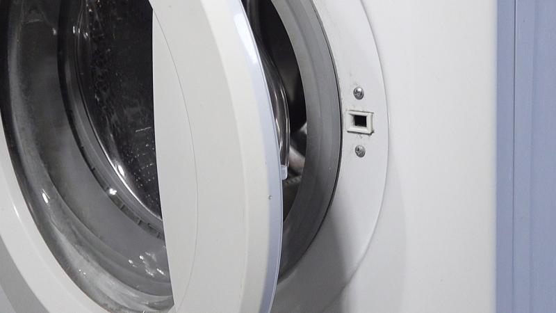 Einmal kräftig am Bindfaden ziehen 