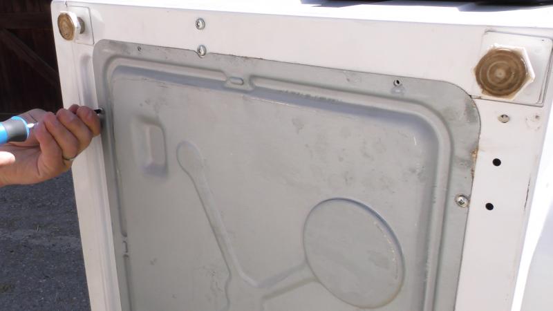 Geräteboden verschrauben Geräteboden verschrauben