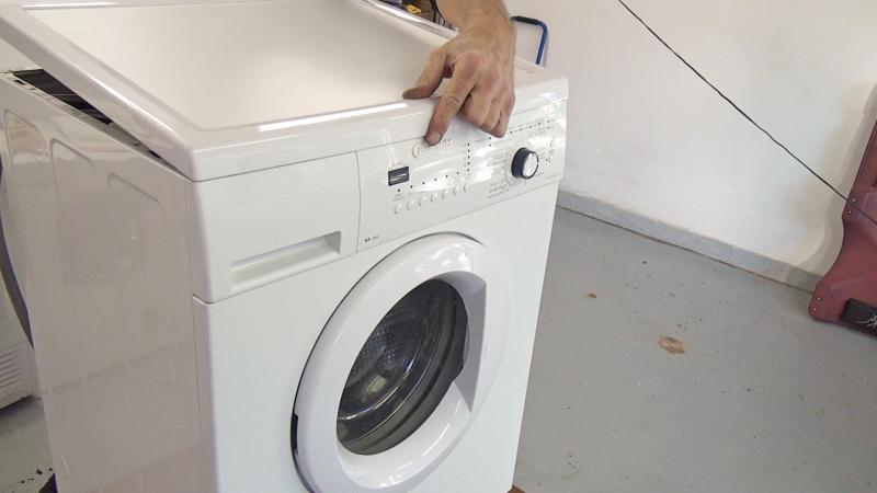 Gerätedeckel aufsetzen Gerätedeckel aufsetzen