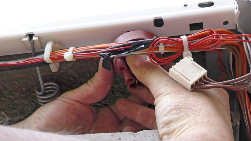 Druckdose einsetzen Druckdose einsetzen