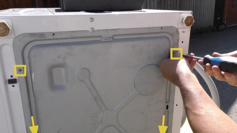 Geräteboden verschrauben Geräteboden verschrauben