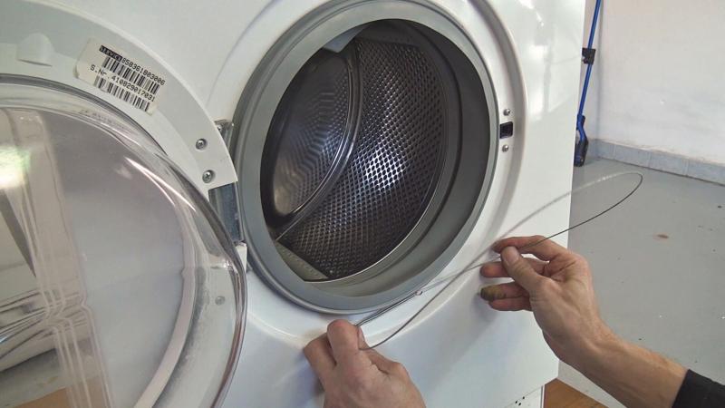 Äußeren Spannring überziehen