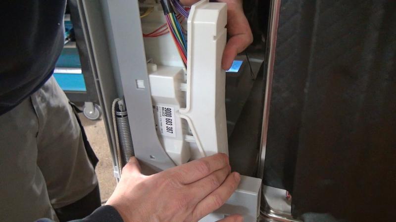 Steuerung wieder platzieren Steuerung wieder platzieren