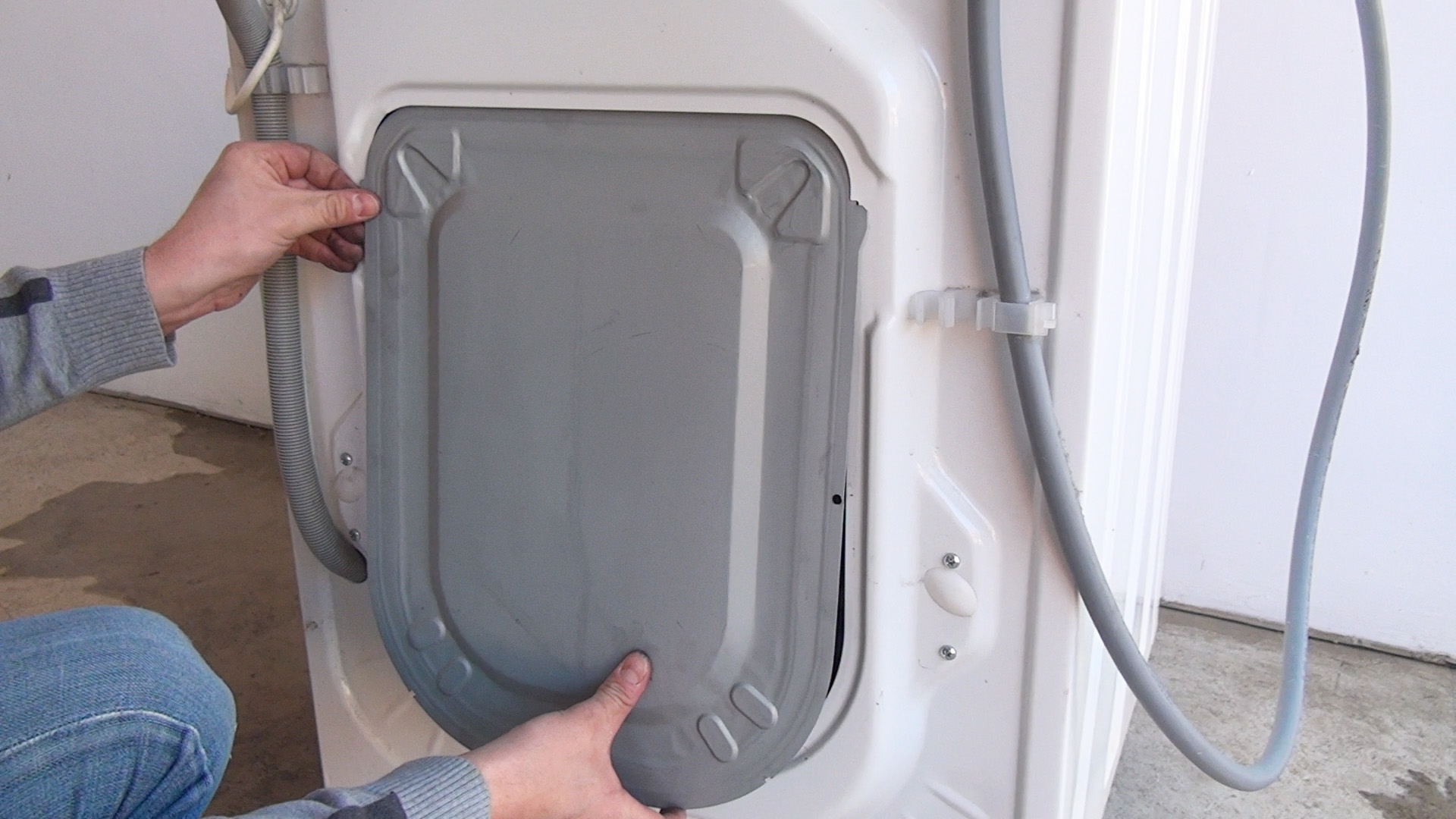 Waschmaschine heizt nicht mehr: Defekten Heizstab wechseln (Gorenje)